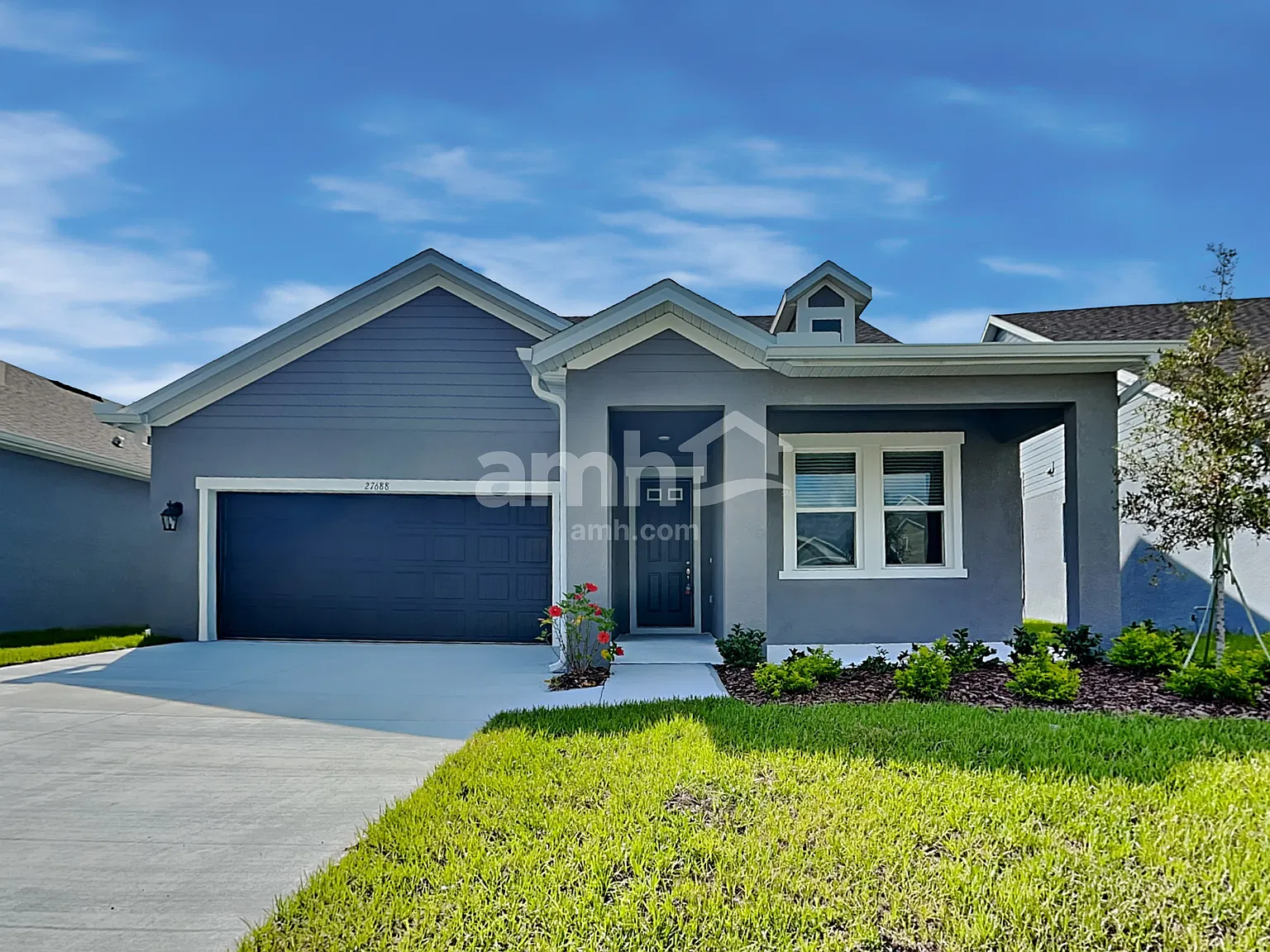 4 bed, 3.0 bath, 2222 sqft, $2,890 — Photo 1