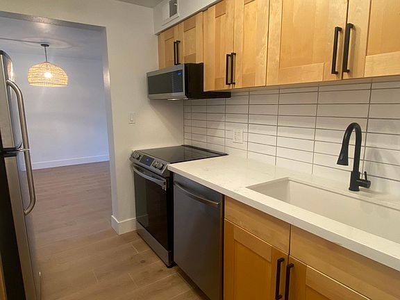 5th image of 4727 E Lafayette Blvd Unit 126