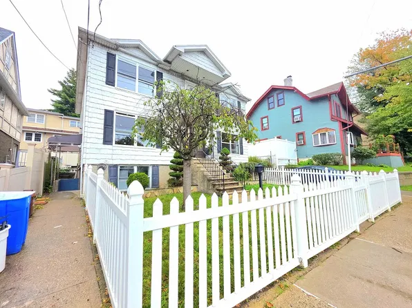 3047 Richmond Rd, Staten Island, NY 10306