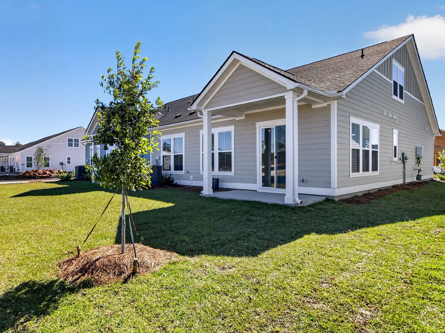 3 bed, 1881 sqft, $2,800 — Photo 4