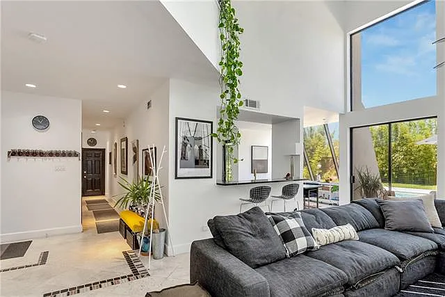 4809 Neyrey Dr — Photo 10