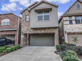 1046 W 26th St, Houston, TX 77008