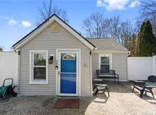 38 Matthew Rd, Branford, CT 06405