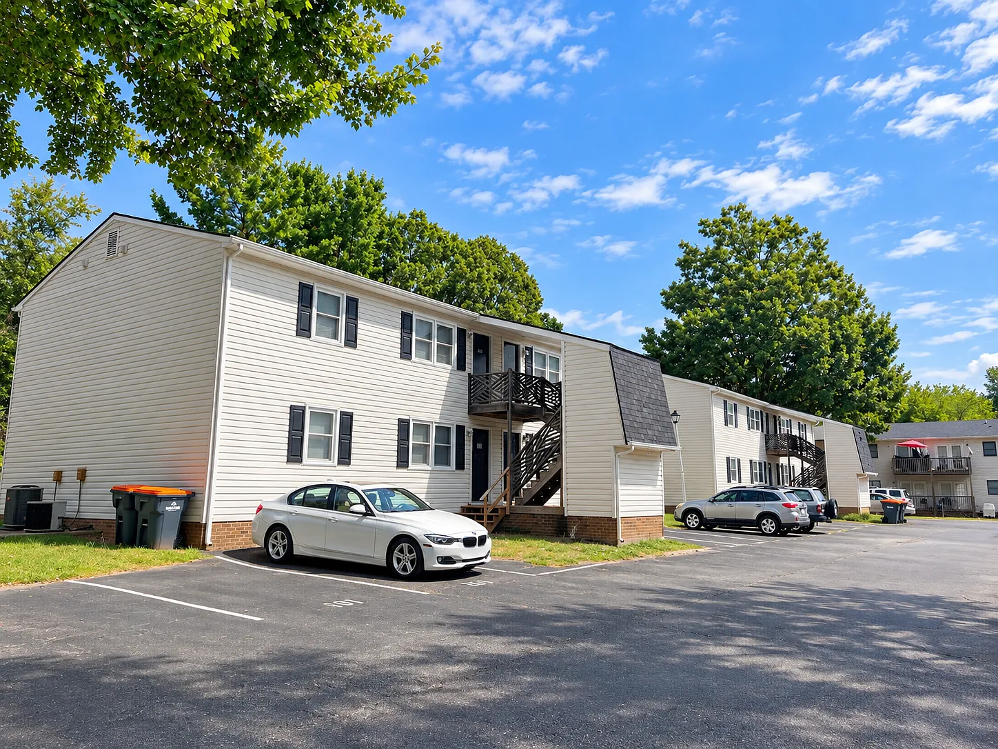 Moss Creek Apartments — Photo 2