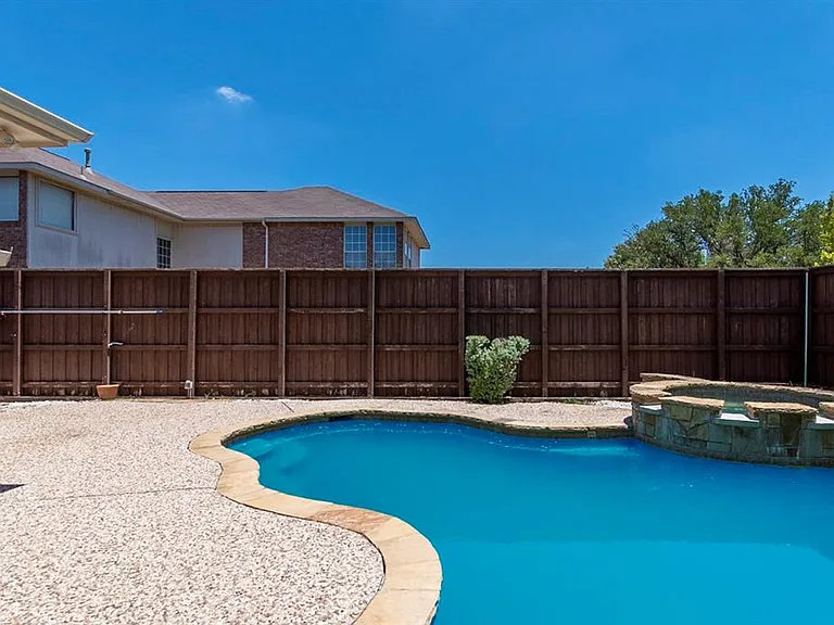 10701 Birmingham Dr — Photo 57