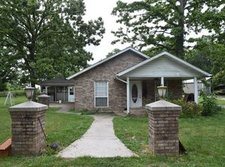 494A Rr 72, Norwood, MO 65717