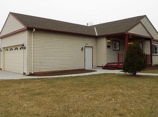 626 E Main St, Waukesha, WI