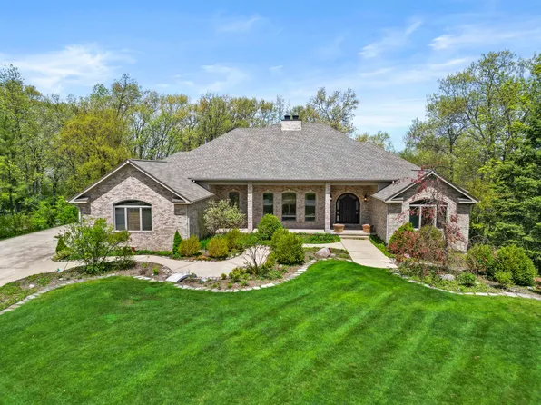 505 Brittany Ln, Dyer, IN 46311