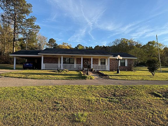 3rd image of 126 Atwood Rd
