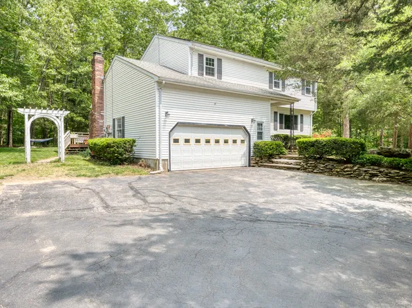24 Marbella Lane, Tolland, CT 06084