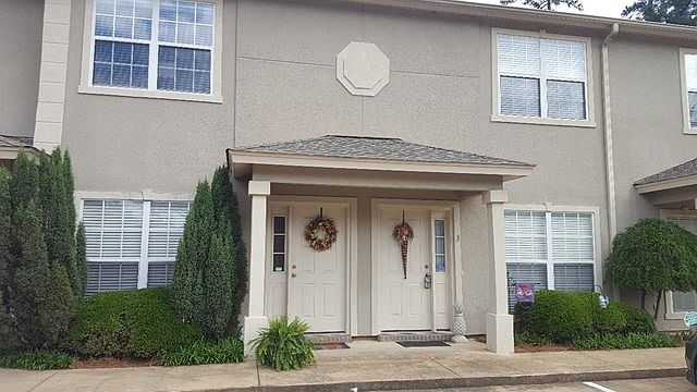 1st image of 2109 Harris Dr Unit 3
