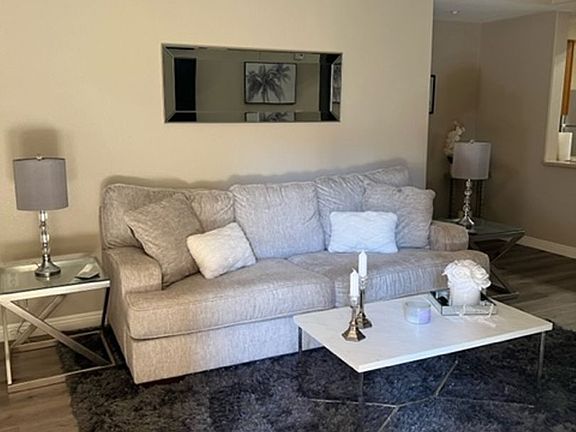 3rd image of 41410 Juniper St Unit 1813