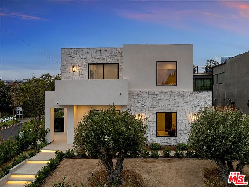 1st image of 12625 Preston Way