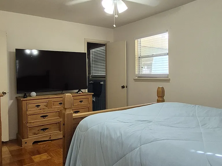 396 Andrew Dr — Photo 33