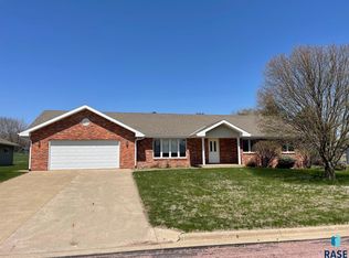 514 Anderson St, Alcester, SD 57001