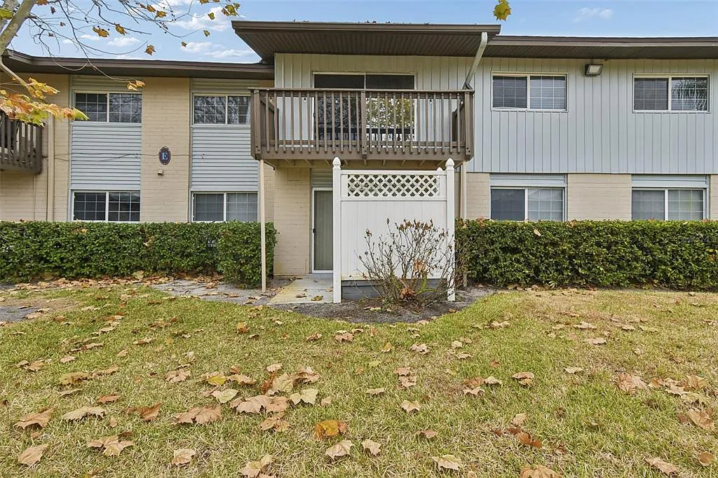 3 bed, 2.0 bath, 1149 sqft, $1,750 — Photo 3