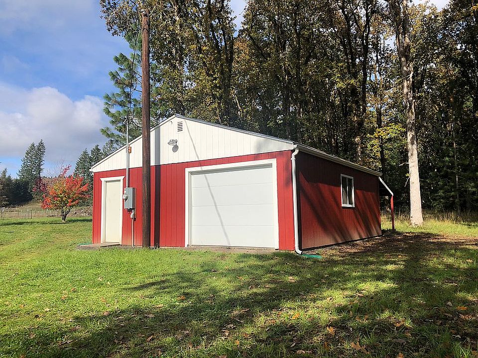 2nd image of 24137 Warthen Rd