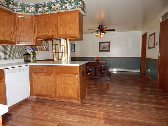 5th image of 9715 Pine Circle Dr NW