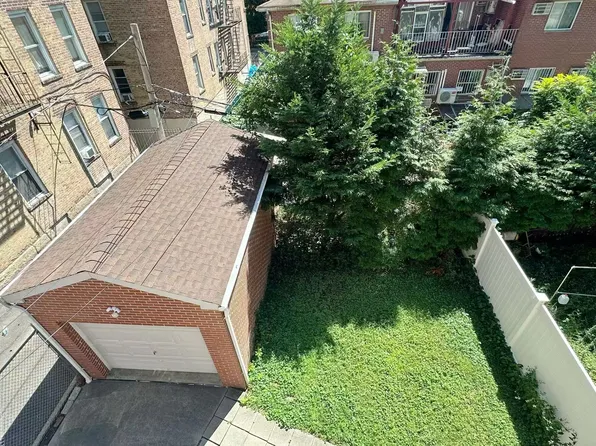 143-22 Beech Avenue image 16 of 20