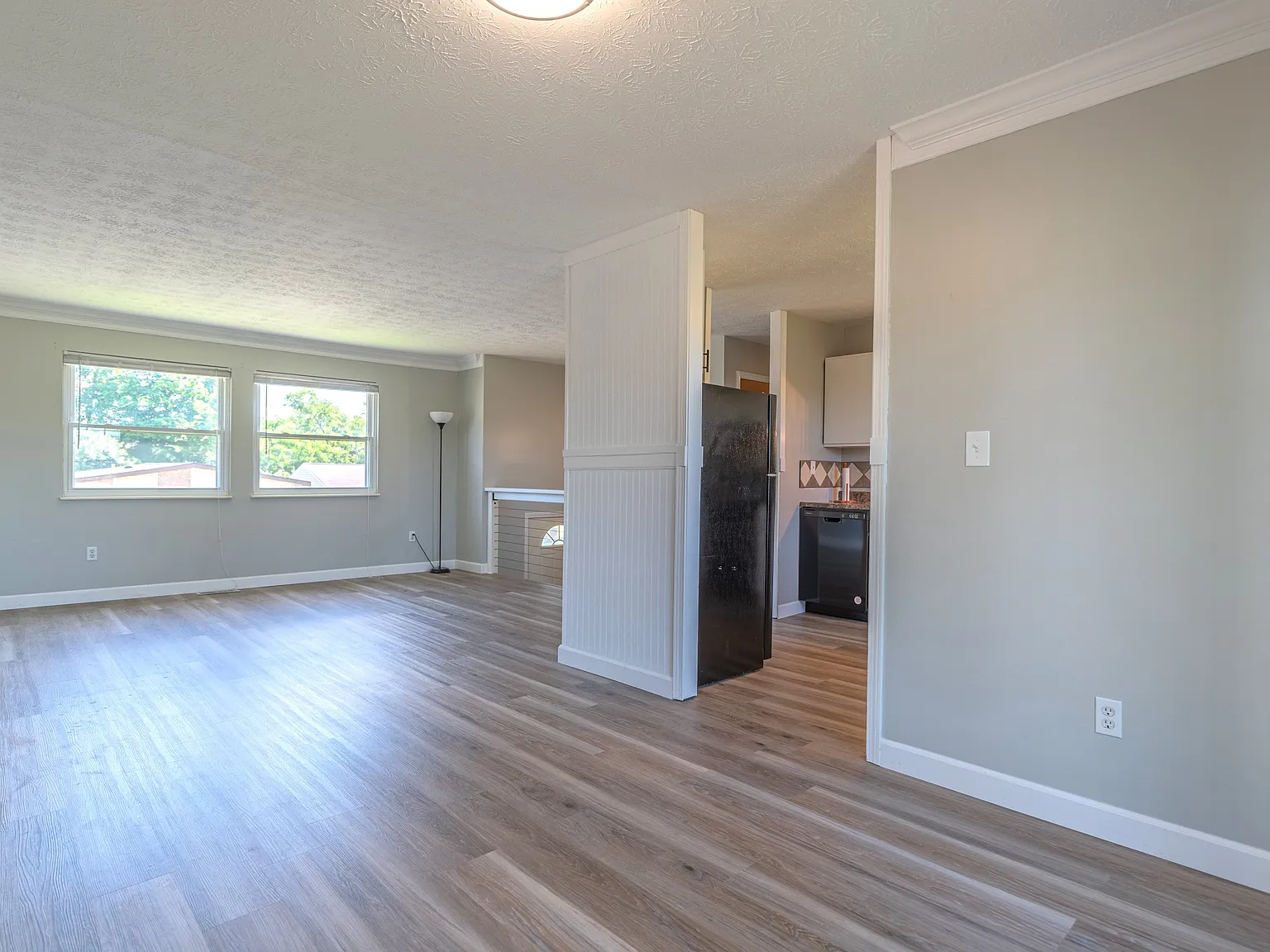1047 Alpine Court - 1 — Photo 4