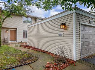 1091 Cascade Dr #1091, Aurora, IL 60506