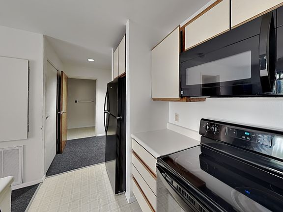 5th image of 903 S 1st St #E9875d1dc