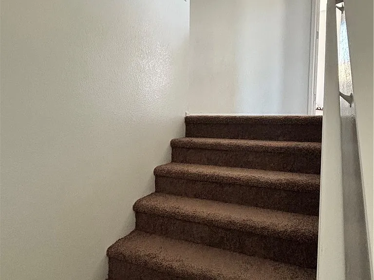 28212 Cranberry Rd — Photo 24