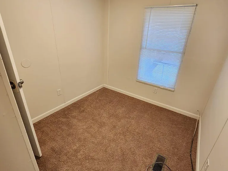 4486 Cherokee Dr #18 — Photo 5