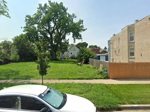 7036 S Laflin St, Chicago, IL 60636