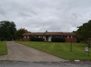 7529 Jessilee Dr, Knoxville, TN 37938