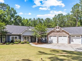 10649 Legacy Point Dr, Northport, AL 35475