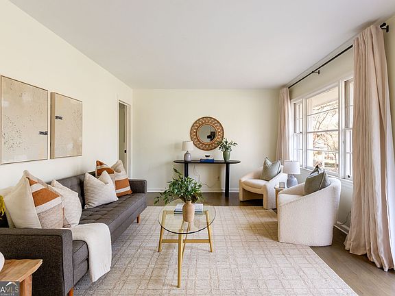 5th image of 1130 N Carter Rd