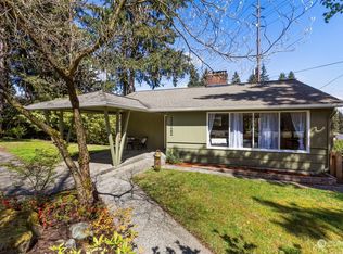 12722 Roosevelt Way NE, Seattle, WA 98125