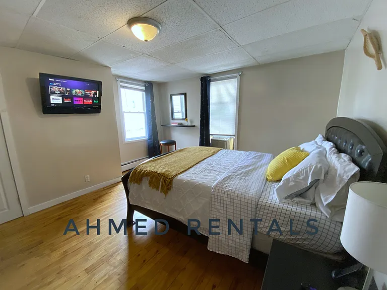 37 Tate St #2 — Photo 7