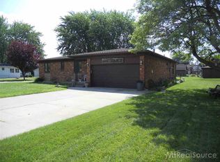 47770 Jefferson Ave, Chesterfield, MI