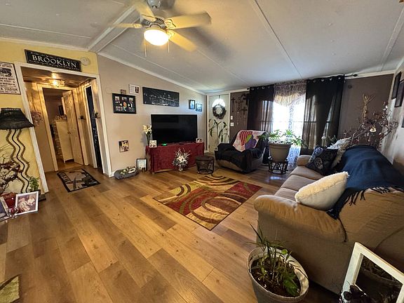 4th image of 9160 Bayou Dr