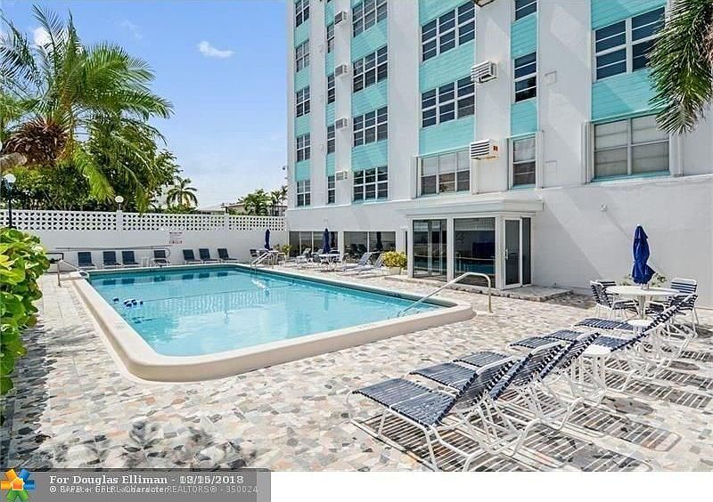 2nd image of 3003 Terramar St APT 1501