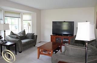 3rd image of 8937 Sunflower Dr