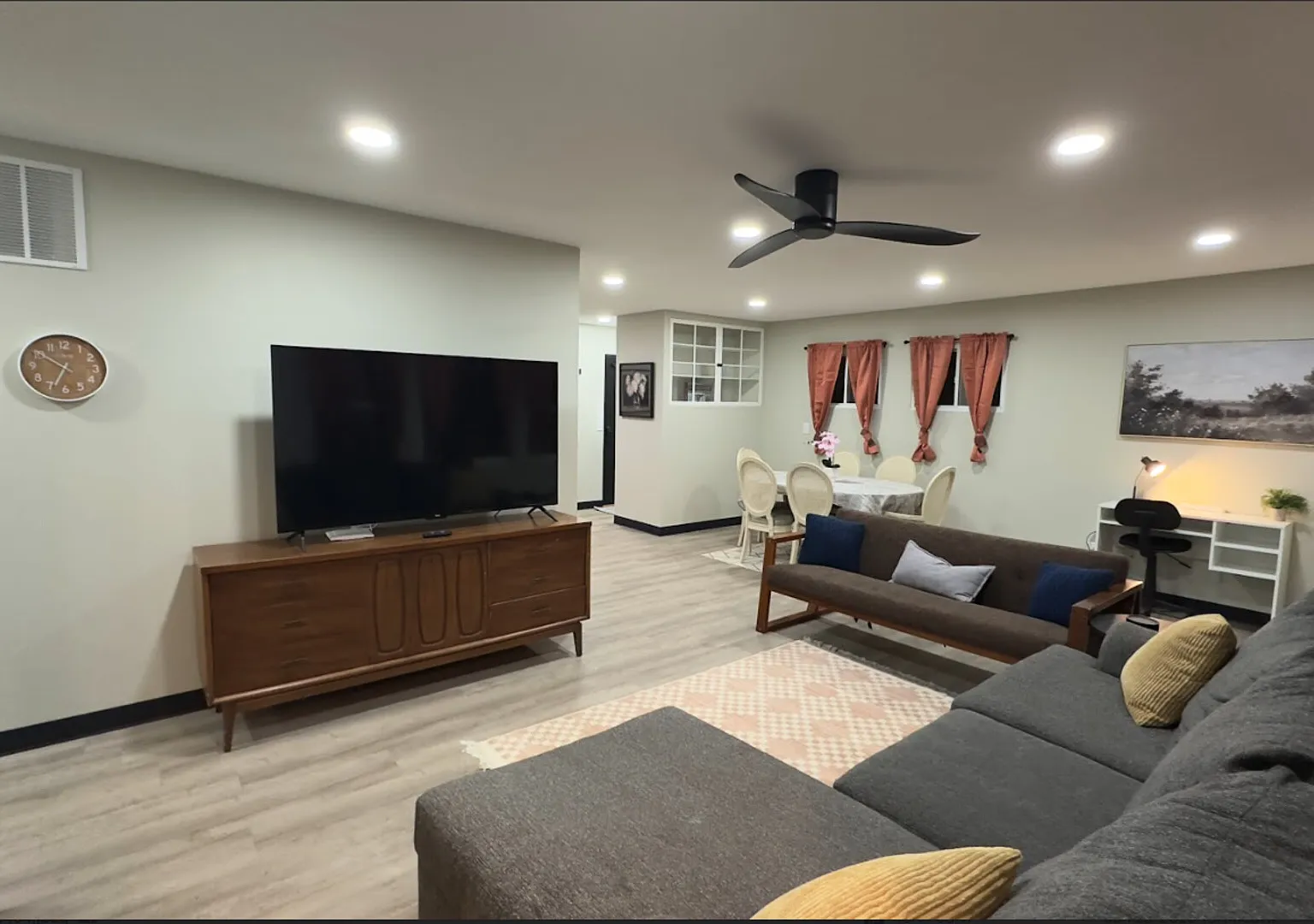 Furnished 3 Bed home in Fort Wayne — Photo 1