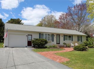 499 Wapping Rd, Portsmouth, RI 02871