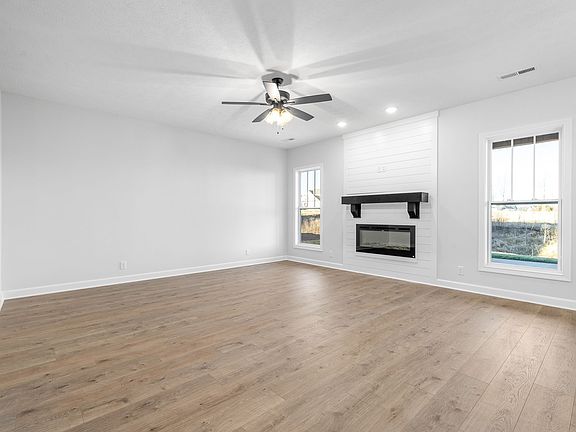 3rd image of 325 Wesson Dr Lot 31