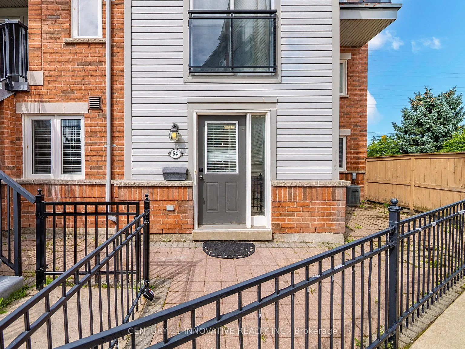2 bed, $2,500 — Photo 4