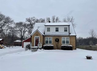 1227 Banks St, Rockford, IL 61102