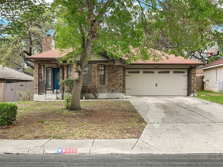 8615 Timber Ldg — Photo 1