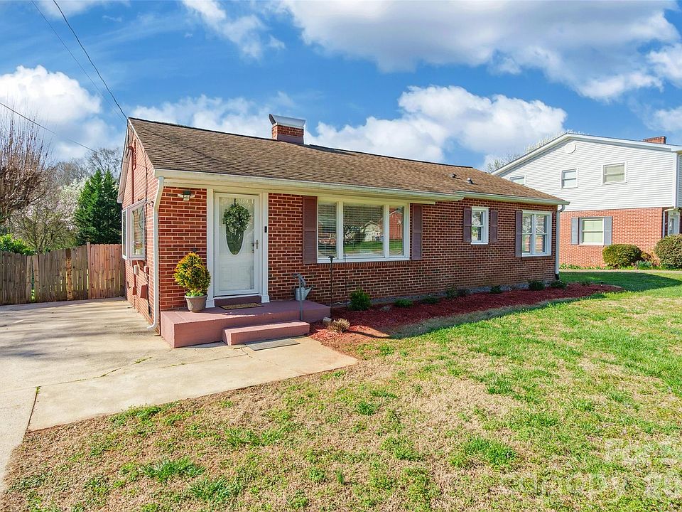 1st image of 534 Georgia Ave