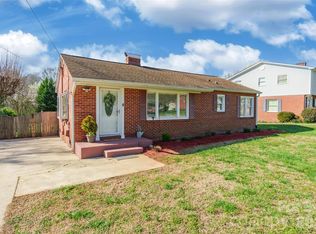 534 Georgia Ave, Statesville, NC 28677