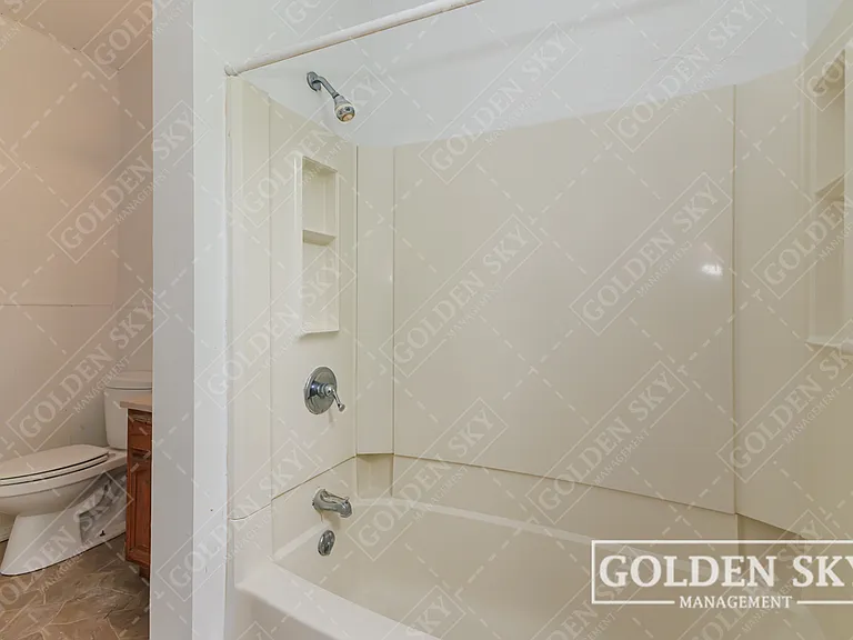 717 N Mulberry St #2 — Photo 7