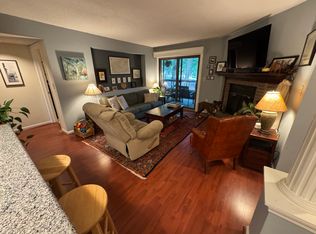 417 W 8th St APT I, Charlotte, NC 28202