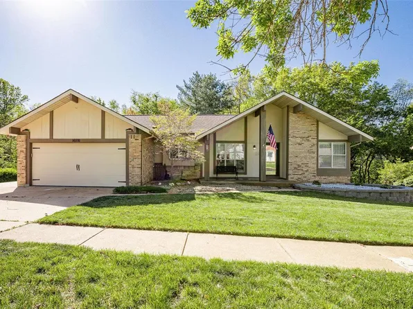 16591 Birch Forest Dr, Ballwin, MO 63011