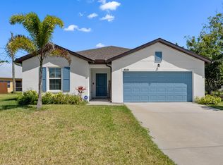 2801 SW Valley Ct, Port Saint Lucie, FL 34953